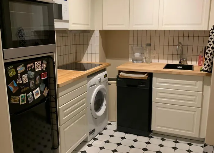 Super Apartment, Comfort Design Functional 홈스테이 *